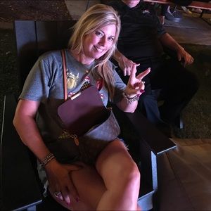 Meet your Posher, Cathy